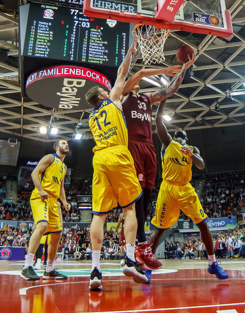 的决定性策 的决定性策