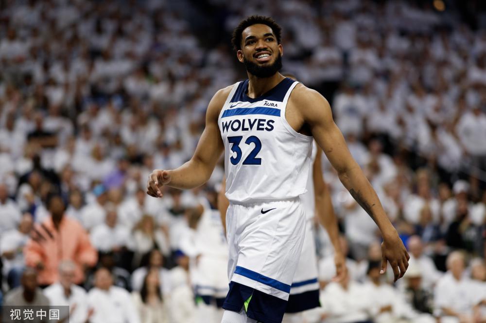 赛后队友的 赛后队友的