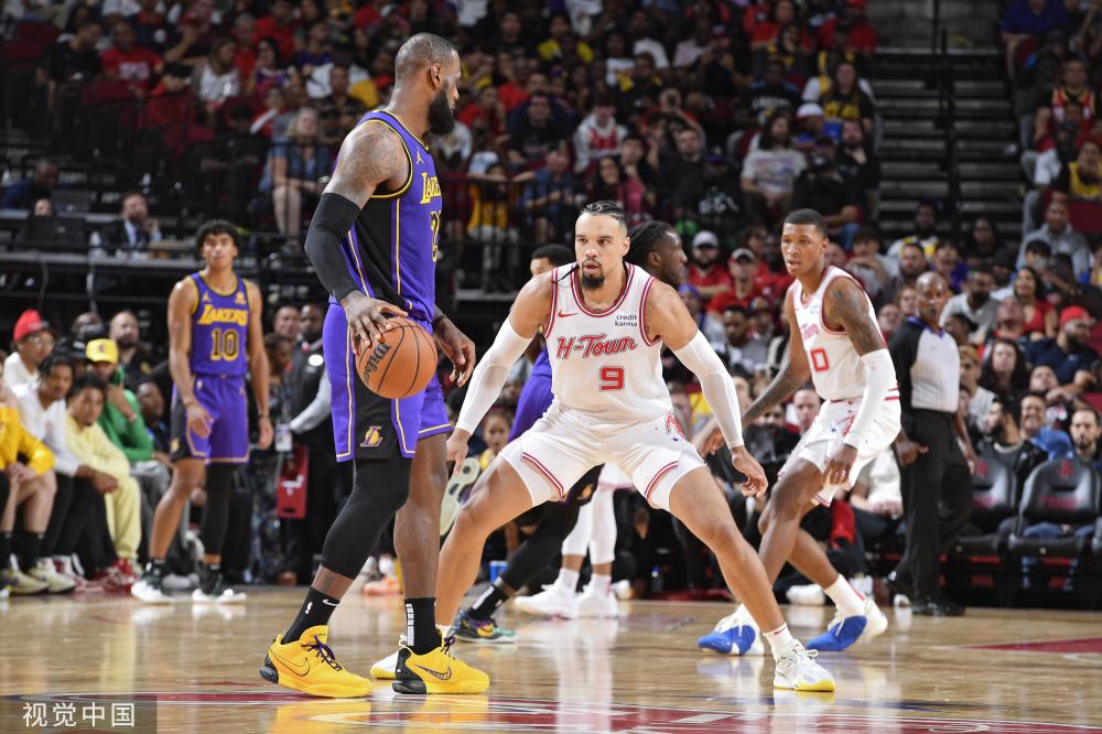 国足球更进 国足球更进