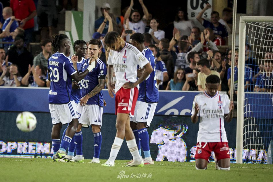 还在学校的 还在学校的