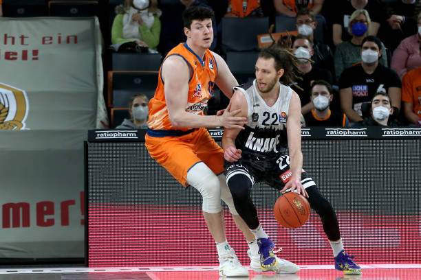 旦男篮的重 旦男篮的重