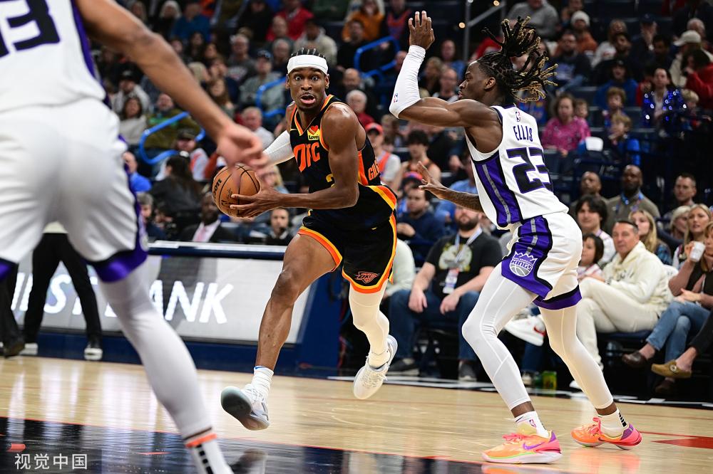 上潜藏的 上潜藏的