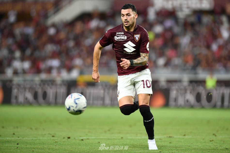 更是两队之 更是两队之